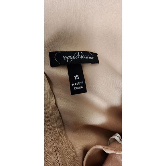 Speechless Juniors' Imitation-Pearl Halter Gown Size 15 Color Pink - Picture 9 of 9